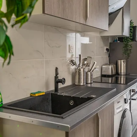 Capsule Ocean - Jacuzzi - Billard - Netflix - 2 - Cuisine * Valenciennes