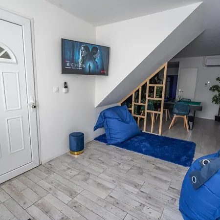 Lägenhet Capsule Ocean - Jacuzzi - Billard - Netflix - 2 - Cuisine Valenciennes